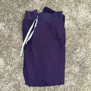 Purple figs scrubs- Size: XXS
